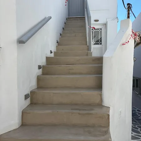 Abadeli Naxos City
